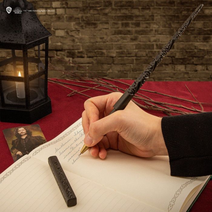 Sirius Black Wand Pen and Display / Toverstok pen met houder - Harry Potter