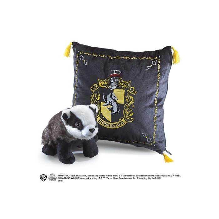 Harry Potter House Mascot Cushion with Plush Figure Hufflepuff