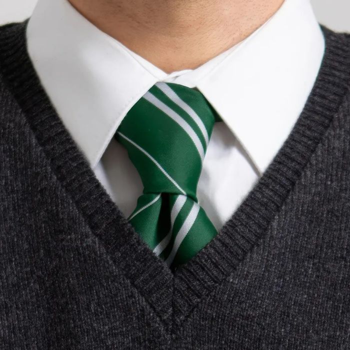 Slytherin Tie - Lochaven - Harry Potter