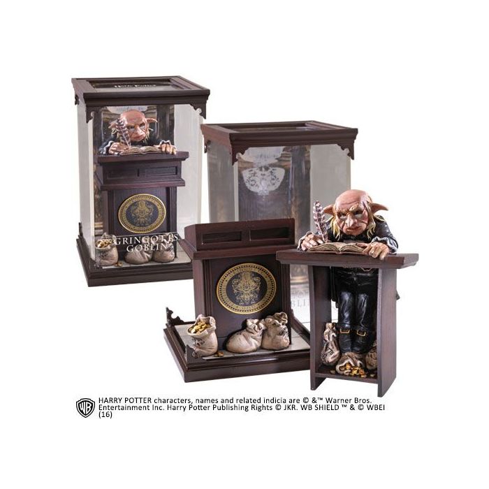 Harry Potter Magical Creatures Statue Gringotts Goblin 19 cm